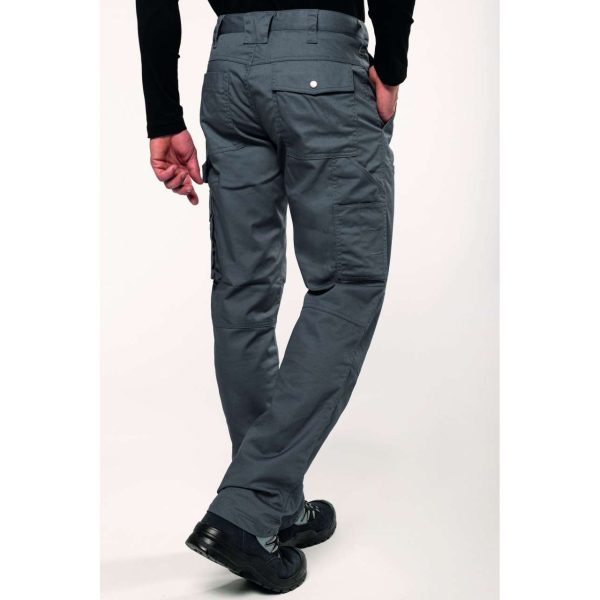 Hlače s više džepova