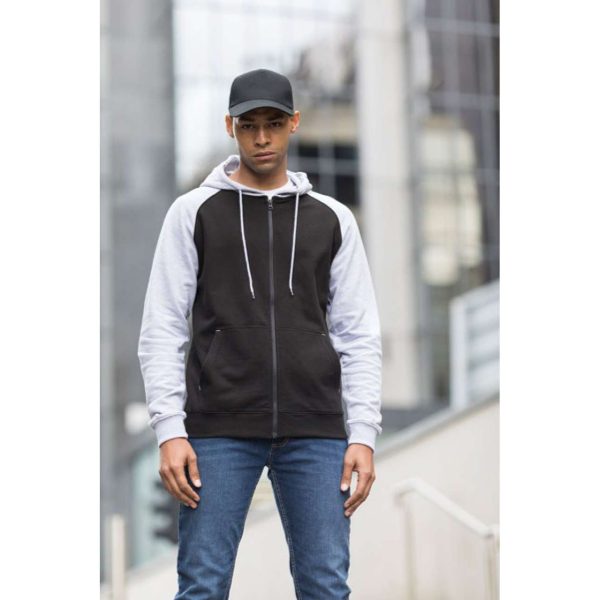 Majica dugih rukava s kapuljačom, patent zatvaračem i dva džepa u baseball stilu